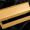 flap magnetic chain box - gold metallic
