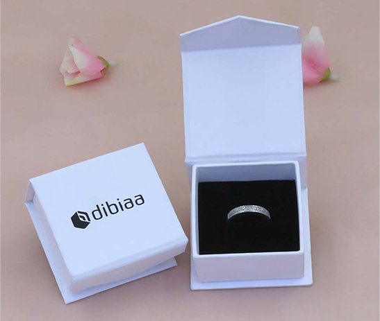 Economy Flap Magnetic Ring Box – White