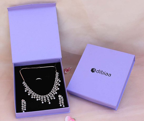 Flap Magnetic Necklace Box – Mauve