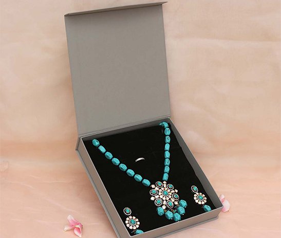 205 Big Necklace Box