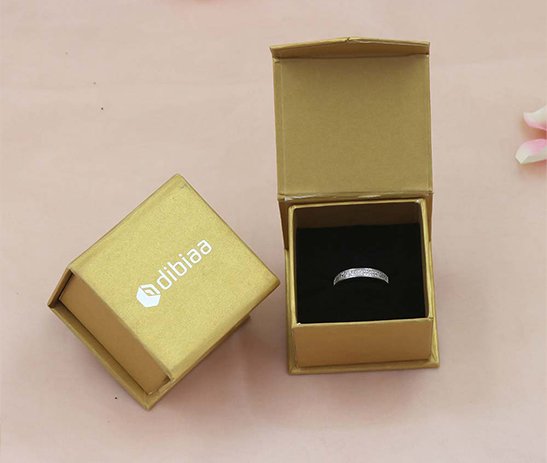 ring box