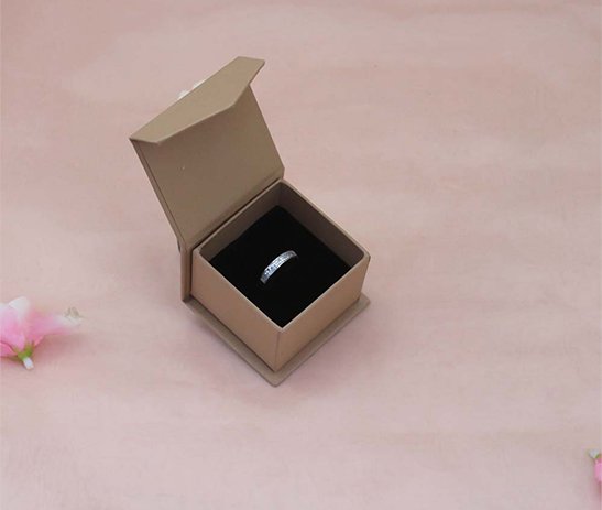 ring box