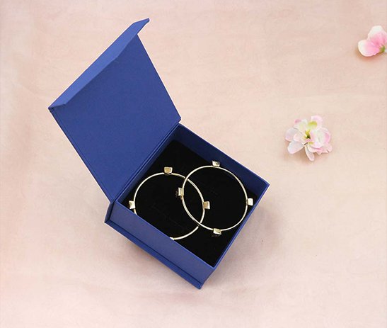Bangle Box