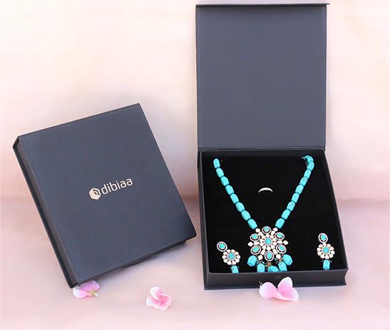 438 Big Necklace Box